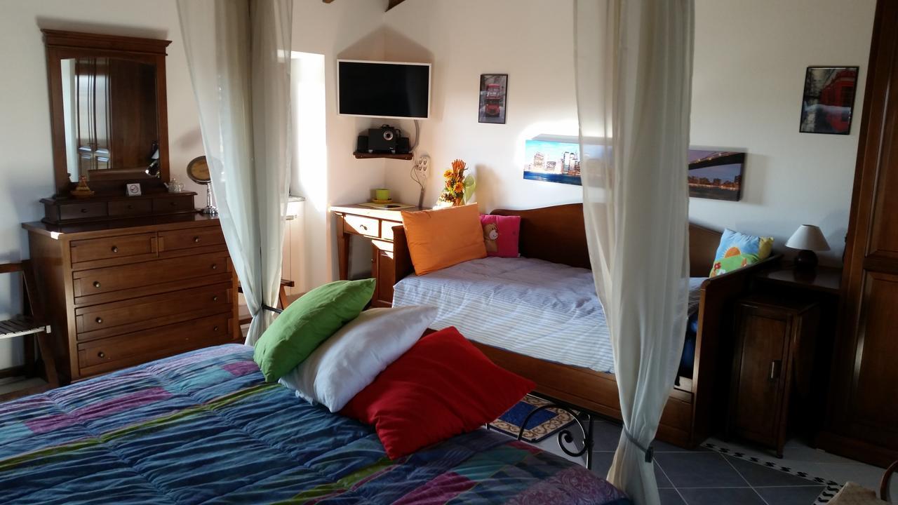 Cascina Rosa Camilla Panzió Carpeneto Kültér fotó